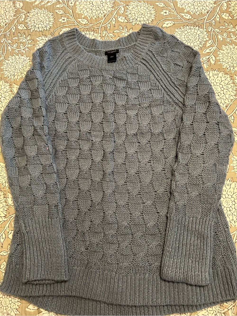 Ann Taylor Women’s Sweater